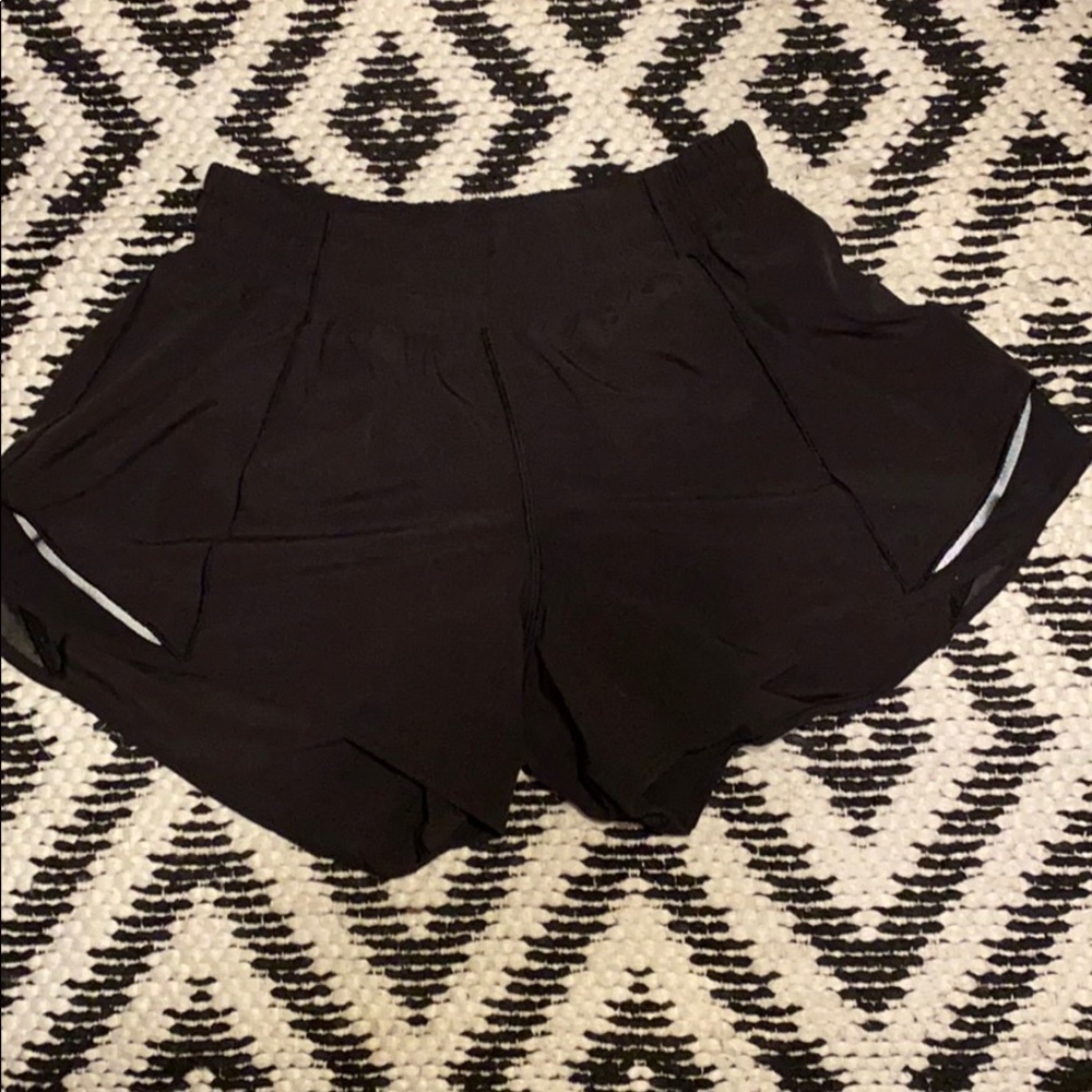 Lululemon Hotty Hot Shorts